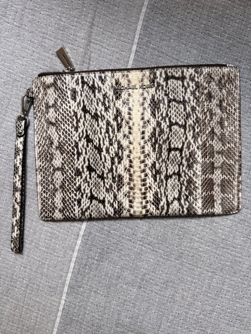 Michael Kors Genuine Snakeskin Leather Wristlet Clutch Pouch Neutral Python EUC